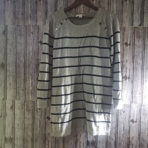 Motherhood gray and black sweater